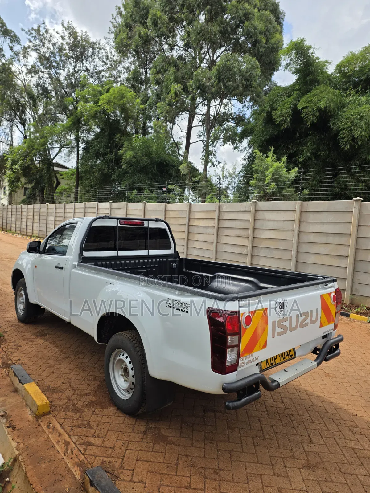 Isuzu D-MAX 2024 White