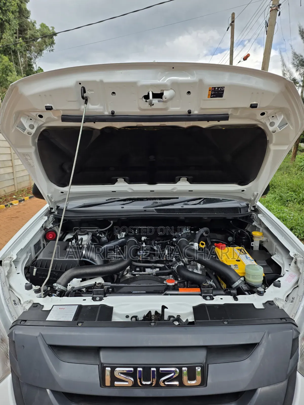 Isuzu D-MAX 2024 White