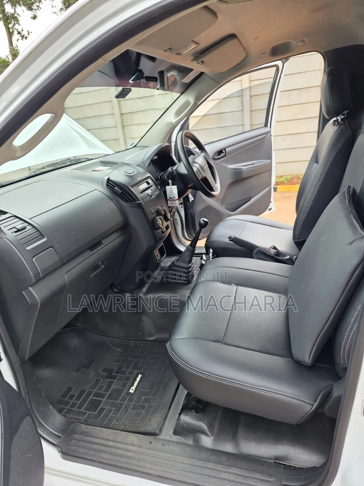 Isuzu D-MAX 2024 White
