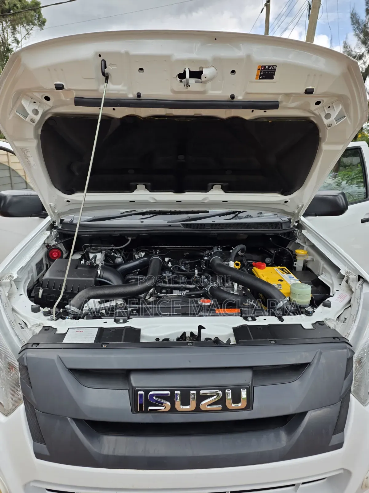 Isuzu D-MAX 2024 White
