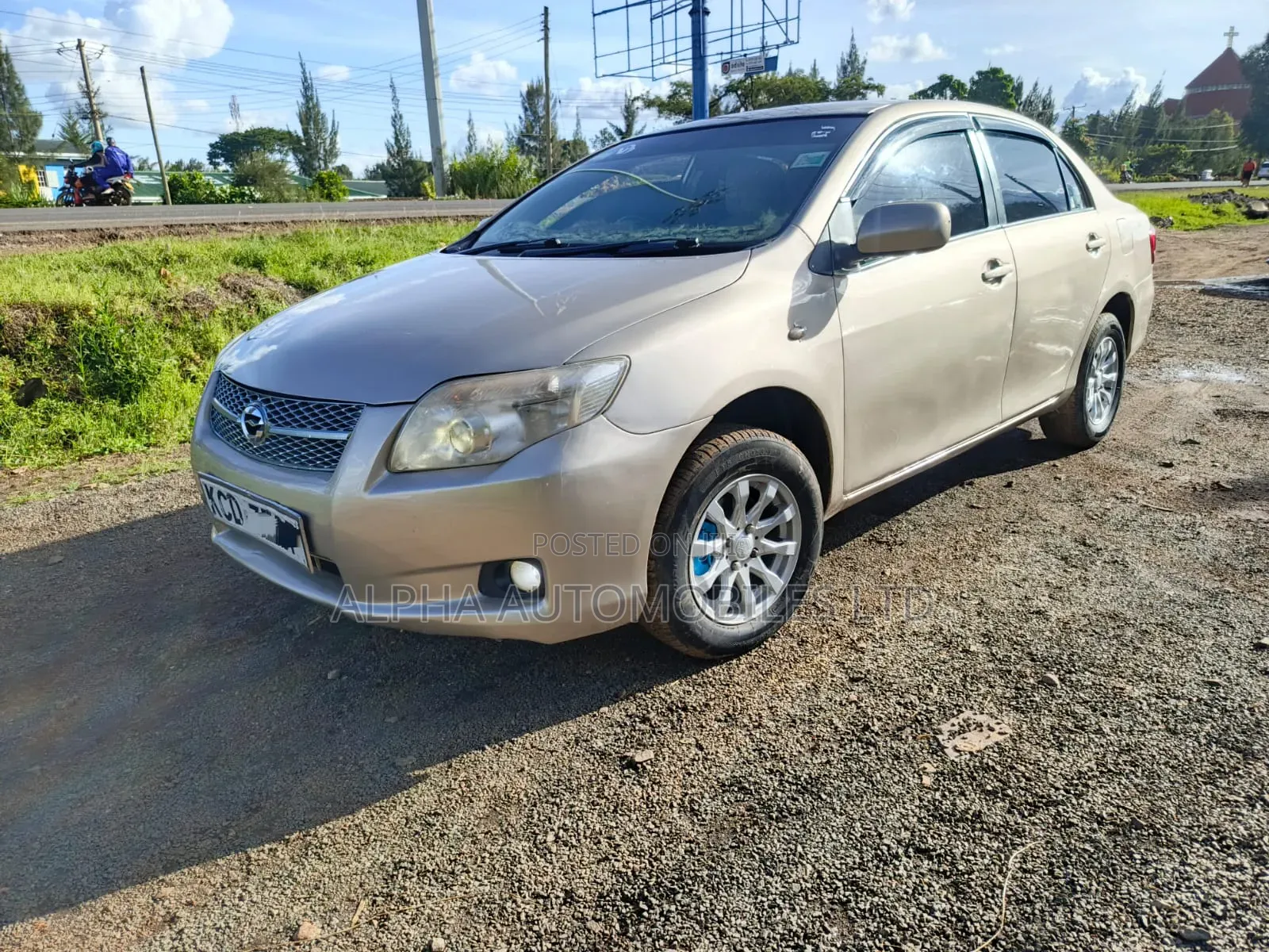 Toyota Axio 2009 Gold
