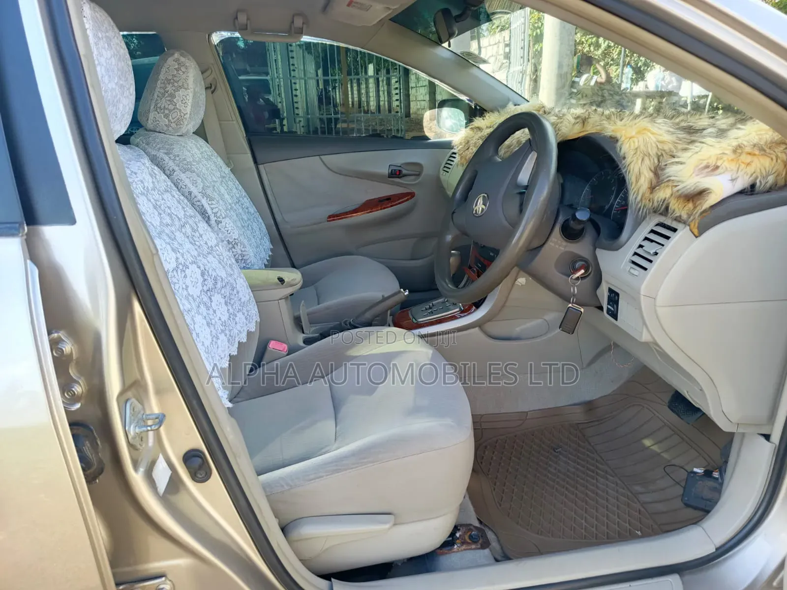 Toyota Axio 2009 Gold