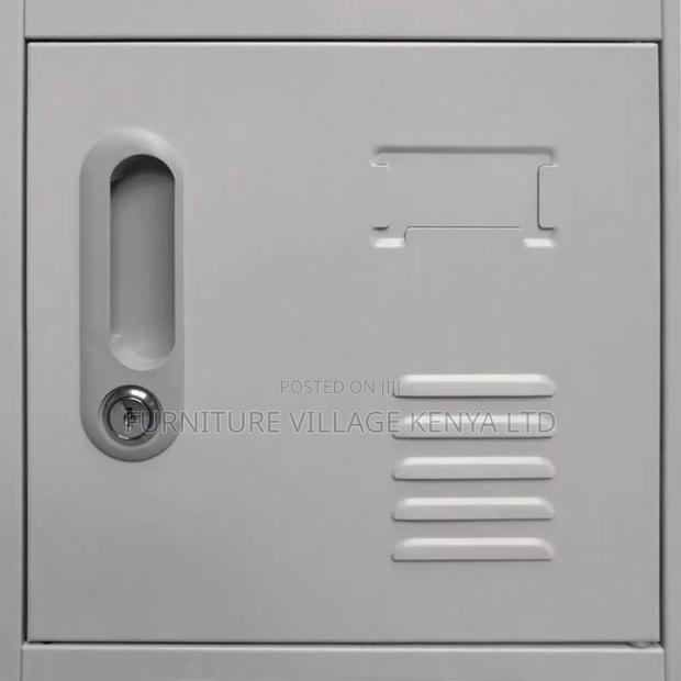 6-Door Metallic Changing Rooms Storage Locker - thumbnail 5