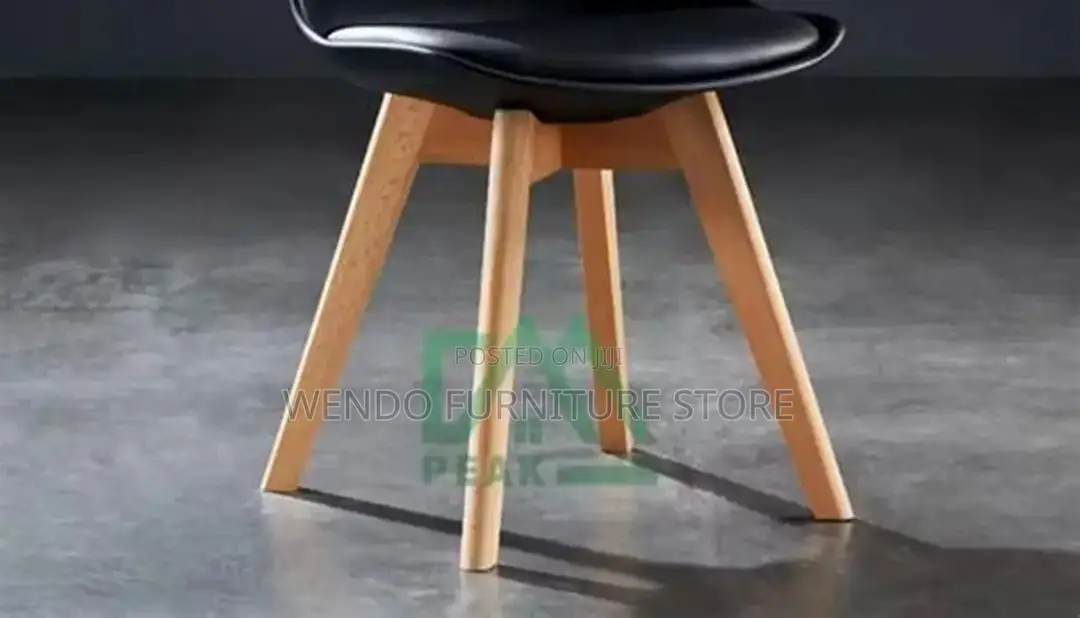Dining Chairs; Eames Design Dining Chairs