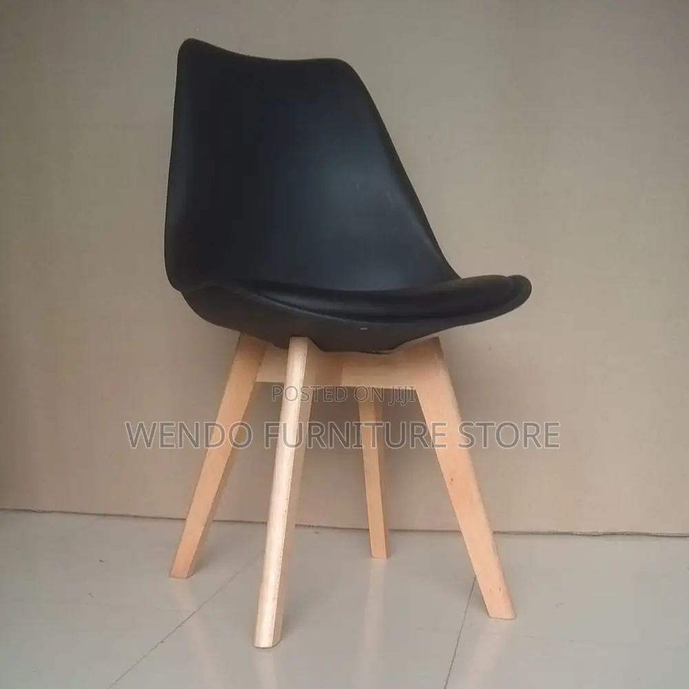 Dining Chairs; Eames Design Dining Chairs