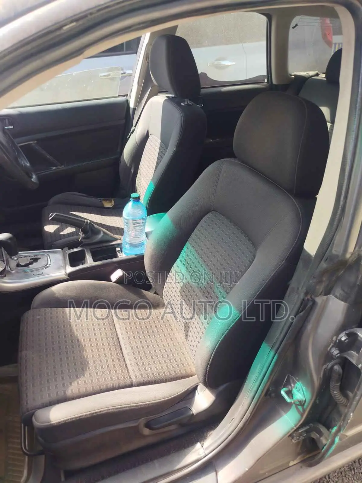 Subaru Legacy 2004 Gray