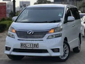 Toyota Alphard 2.4 Petrol AWD 2010 White