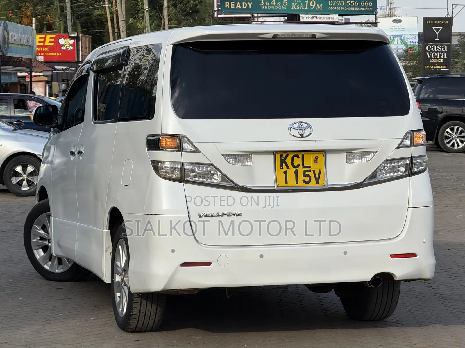 Toyota Alphard 2.4 Petrol AWD 2010 White