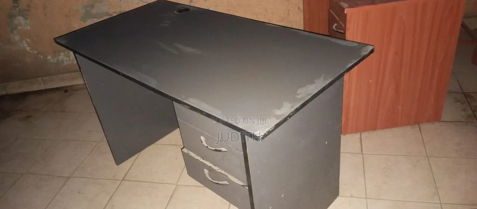 Office Desk