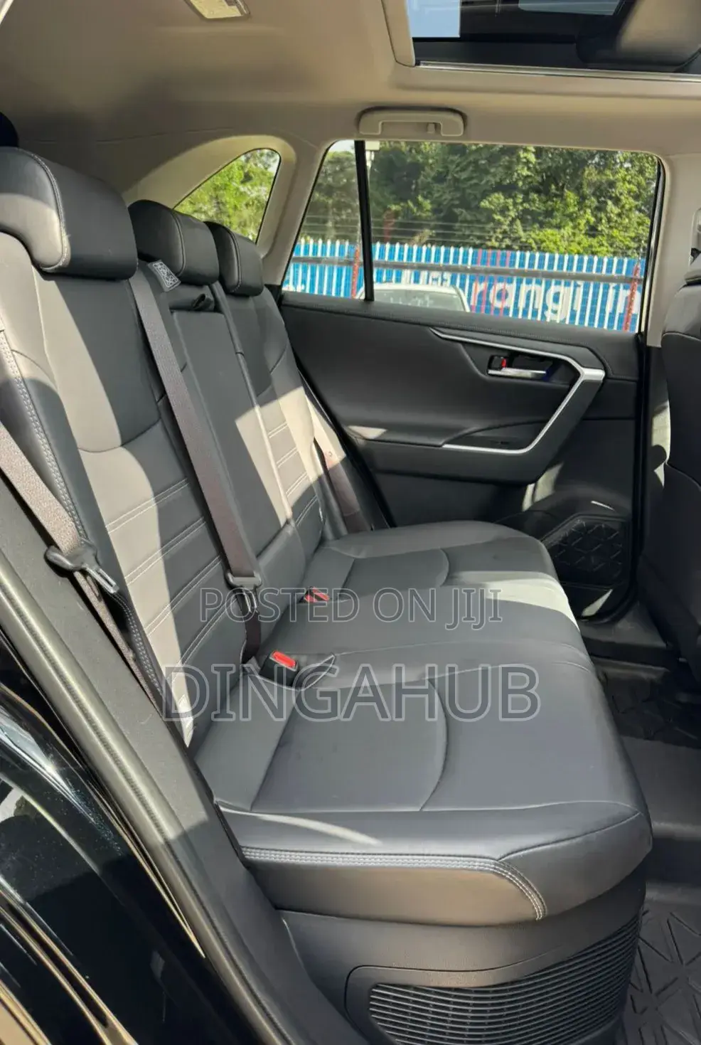 Toyota RAV4 XLE Premium AWD 2019 Black