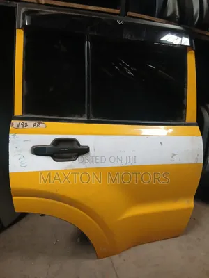 Mitsubishi Pajero V93 Rear Door Without Moulding