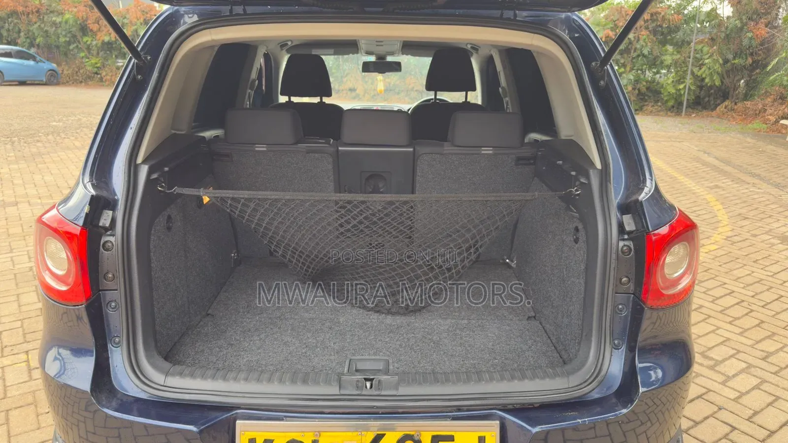 Volkswagen Tiguan S 4Motion 2011 Black