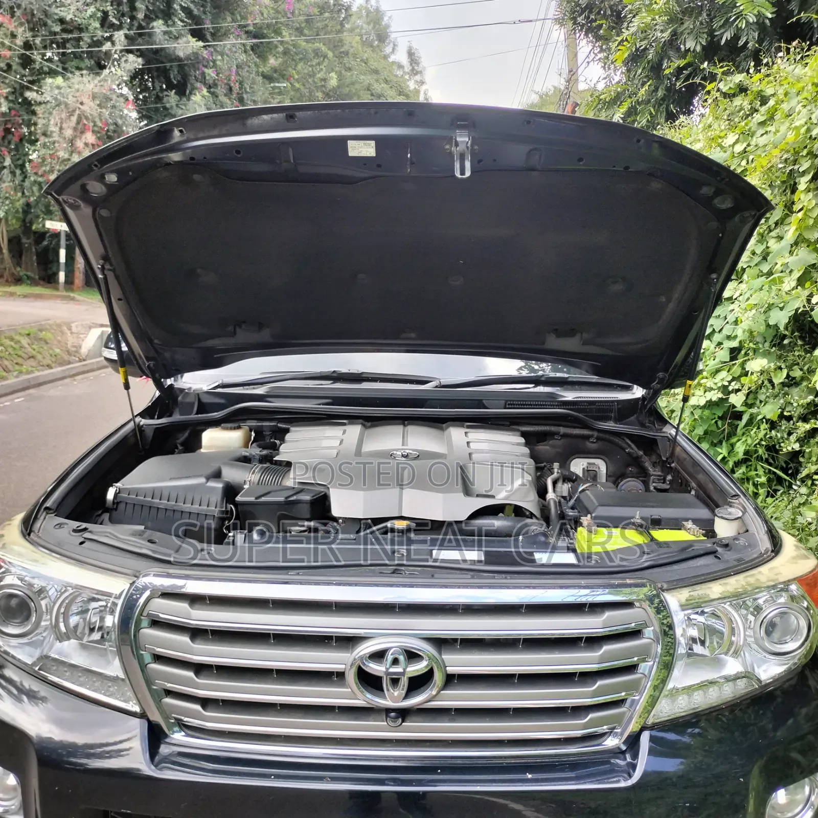 Toyota Land Cruiser 4.6 V8 ZX 2015 Black