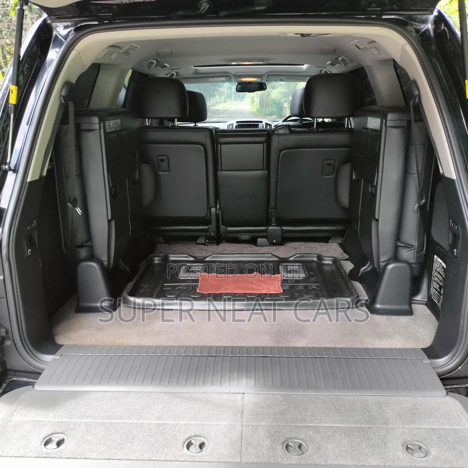 Toyota Land Cruiser 4.6 V8 ZX 2015 Black