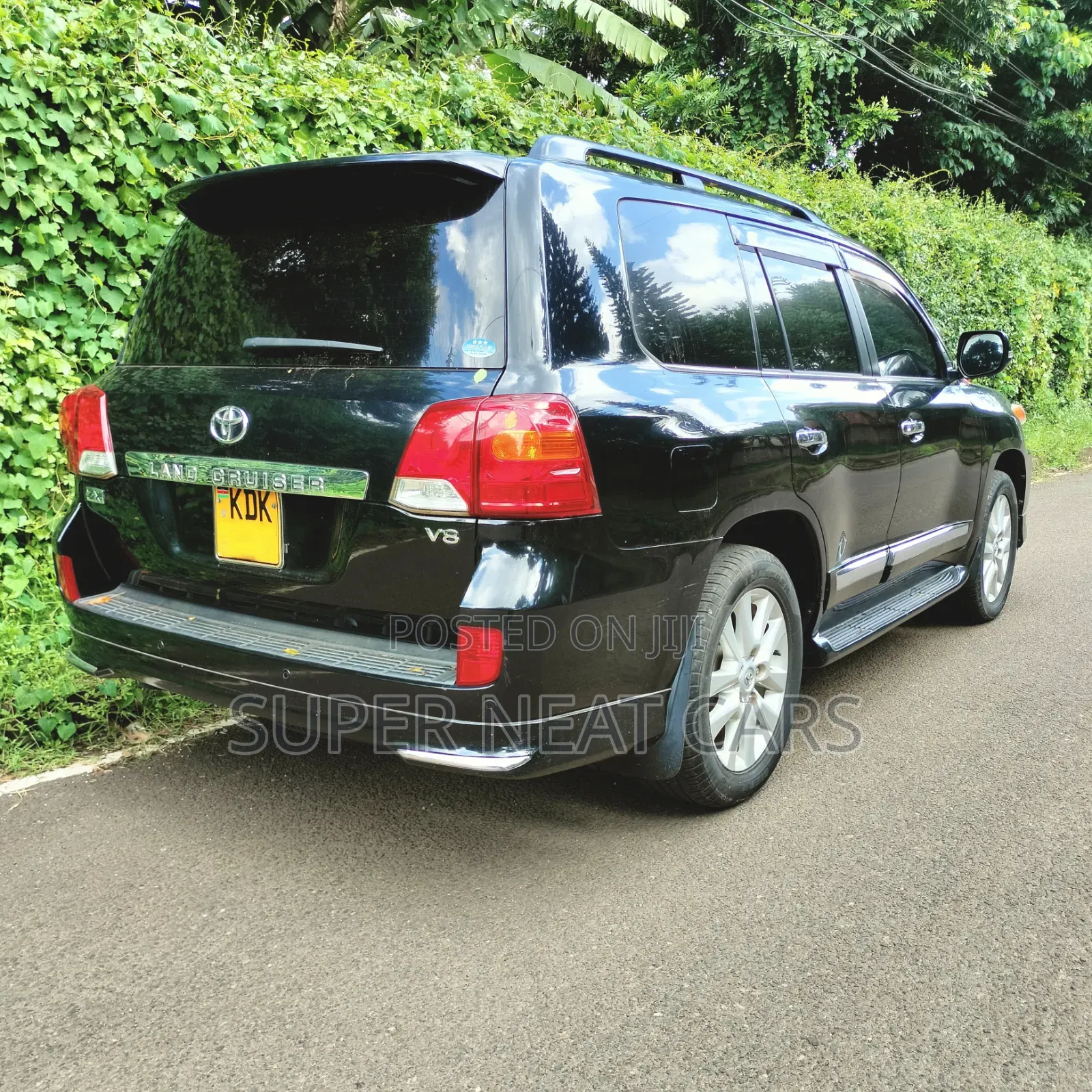 Toyota Land Cruiser 4.6 V8 ZX 2015 Black