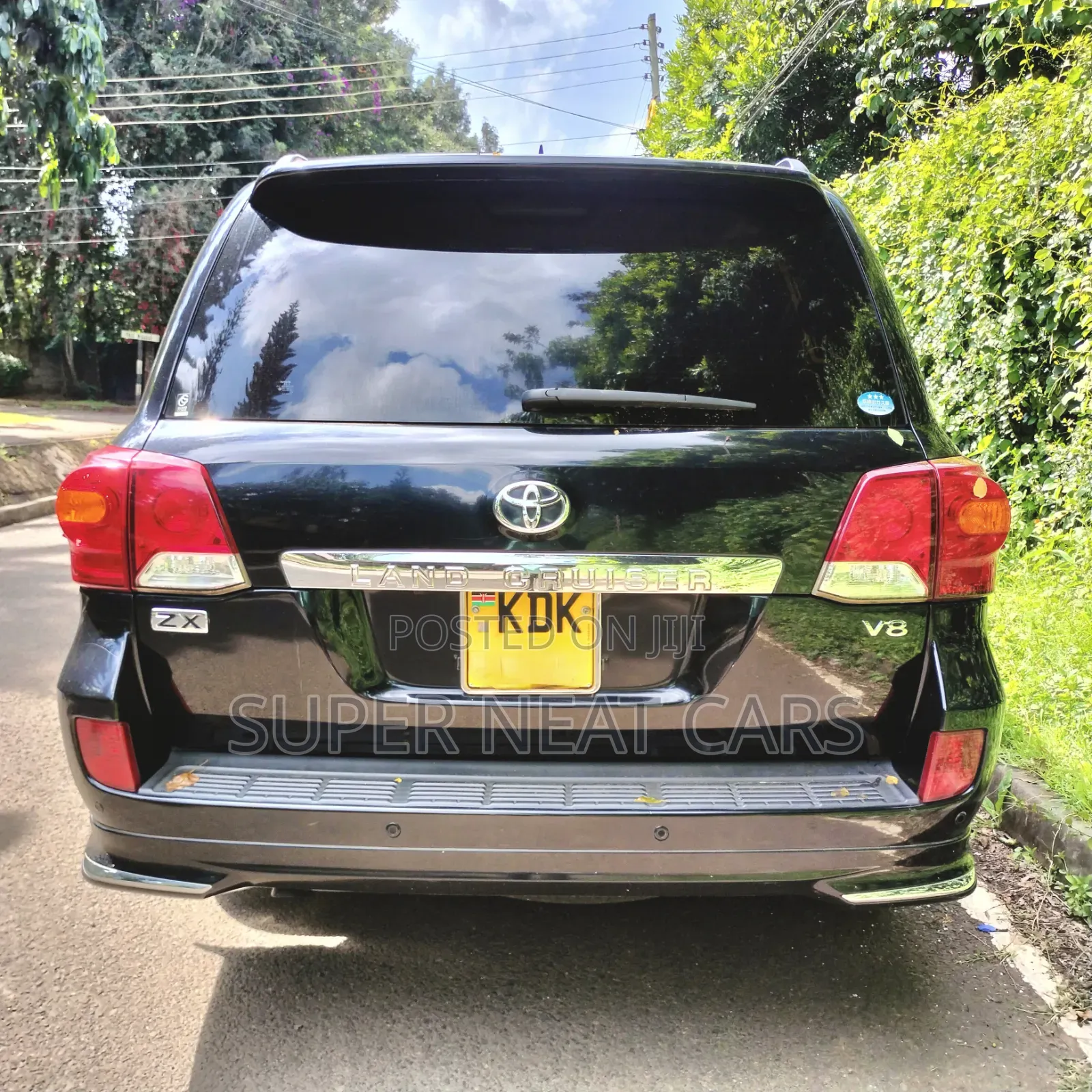 Toyota Land Cruiser 4.6 V8 ZX 2015 Black