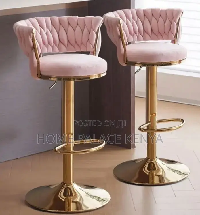 Bar Chair: Simple Bar Chair With Lifting Rotating Design