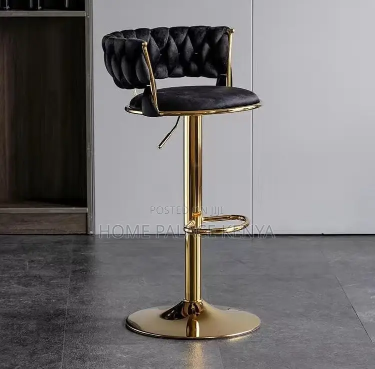 Bar Chair: Simple Bar Chair With Lifting Rotating Design