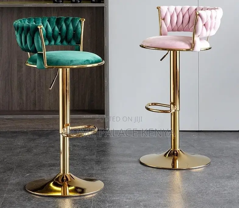 Bar Chair: Simple Bar Chair With Lifting Rotating Design