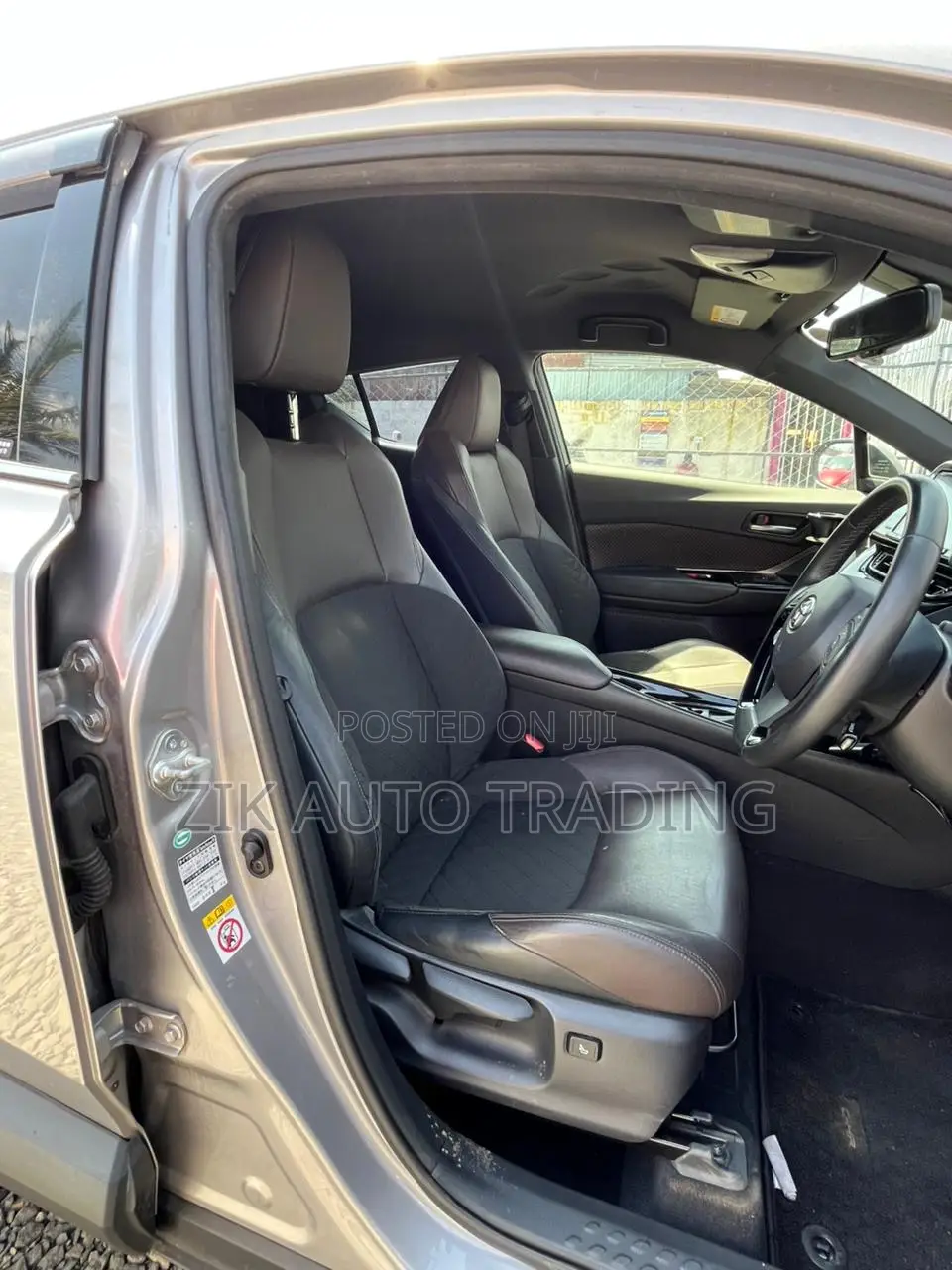 Toyota C-HR 2017 Gray