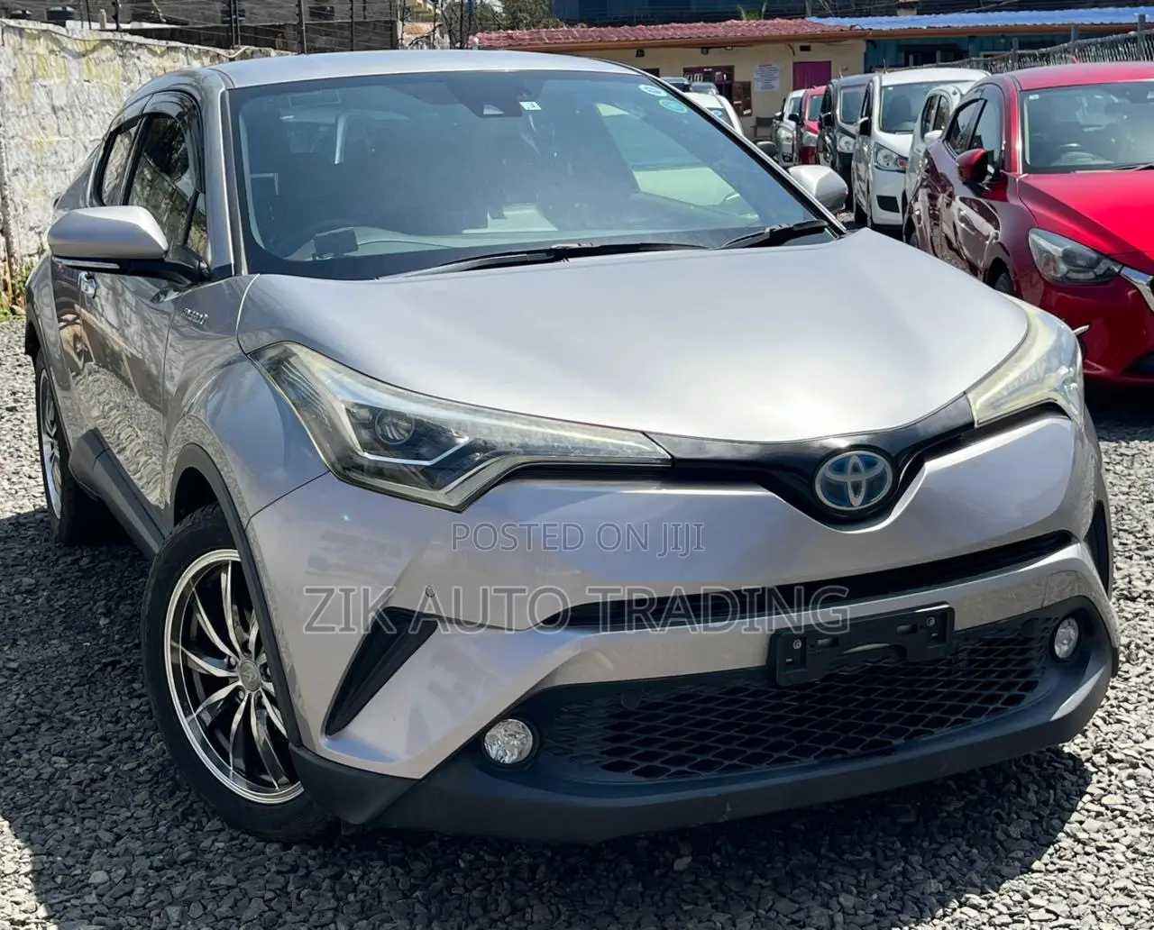 Toyota C-HR 2017 Gray