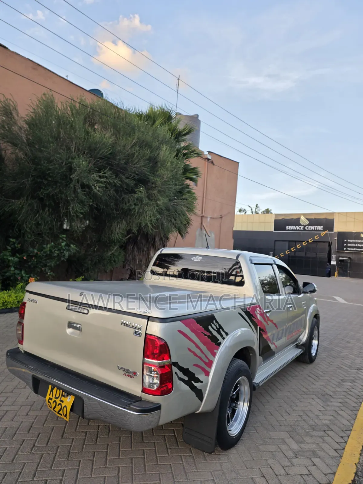 Toyota Hilux 2014 Gold