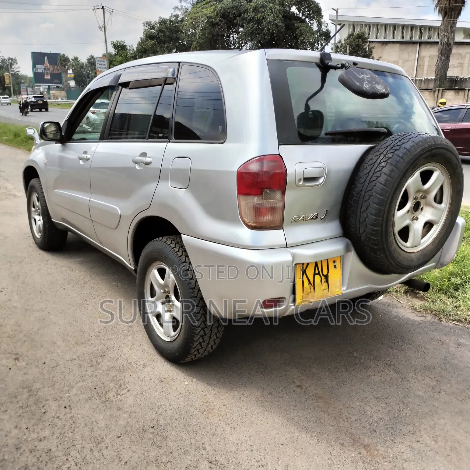 Toyota RAV4 Base 4x4 1997 Silver