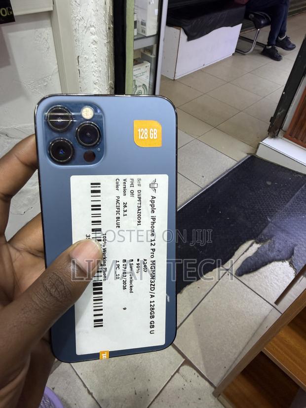 Apple iPhone 12 Pro 128 GB Blue - thumbnail 2