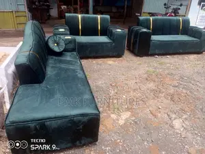 Chester Couch