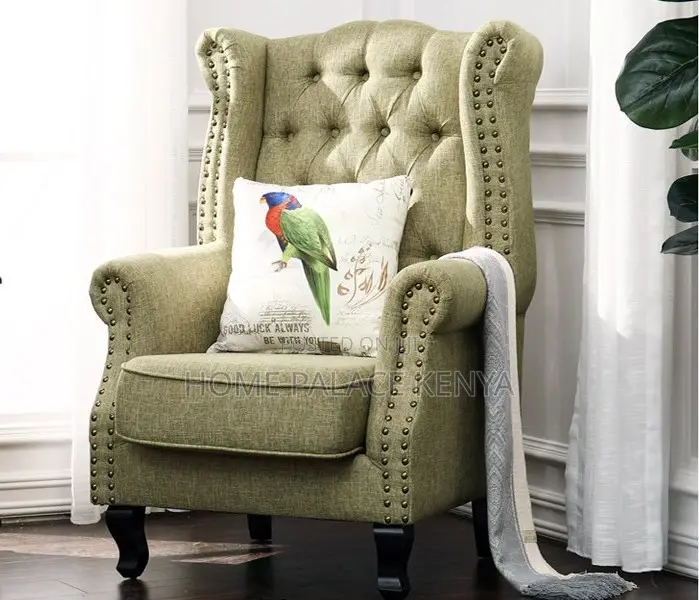Accent Chair; Upholstered Accent Chair With Curved Wooden Legs