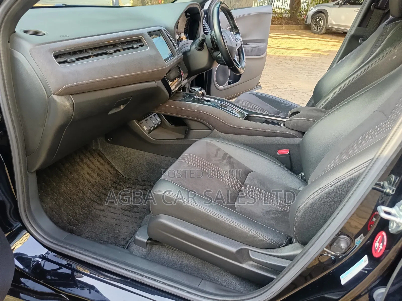 Honda Vezel 2019 Black