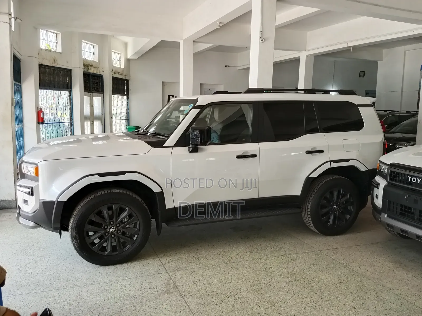 Toyota Land Cruiser 76 Series 2024 White