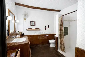3bdrm Villa in La Marina, Mtwapa for sale