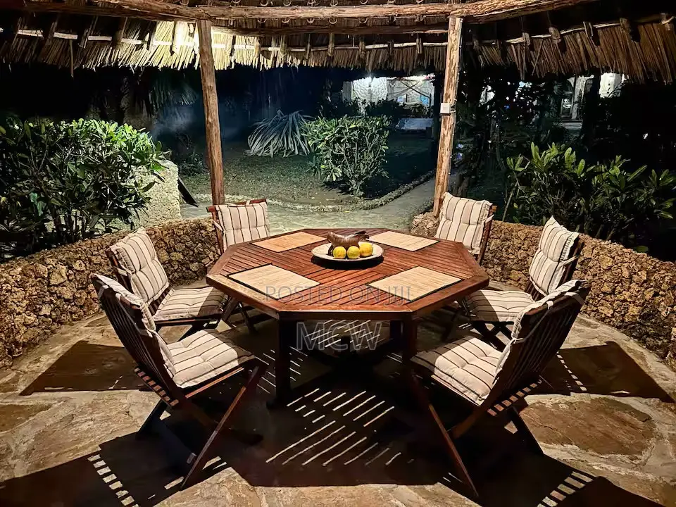 3bdrm Villa in La Marina, Mtwapa for sale