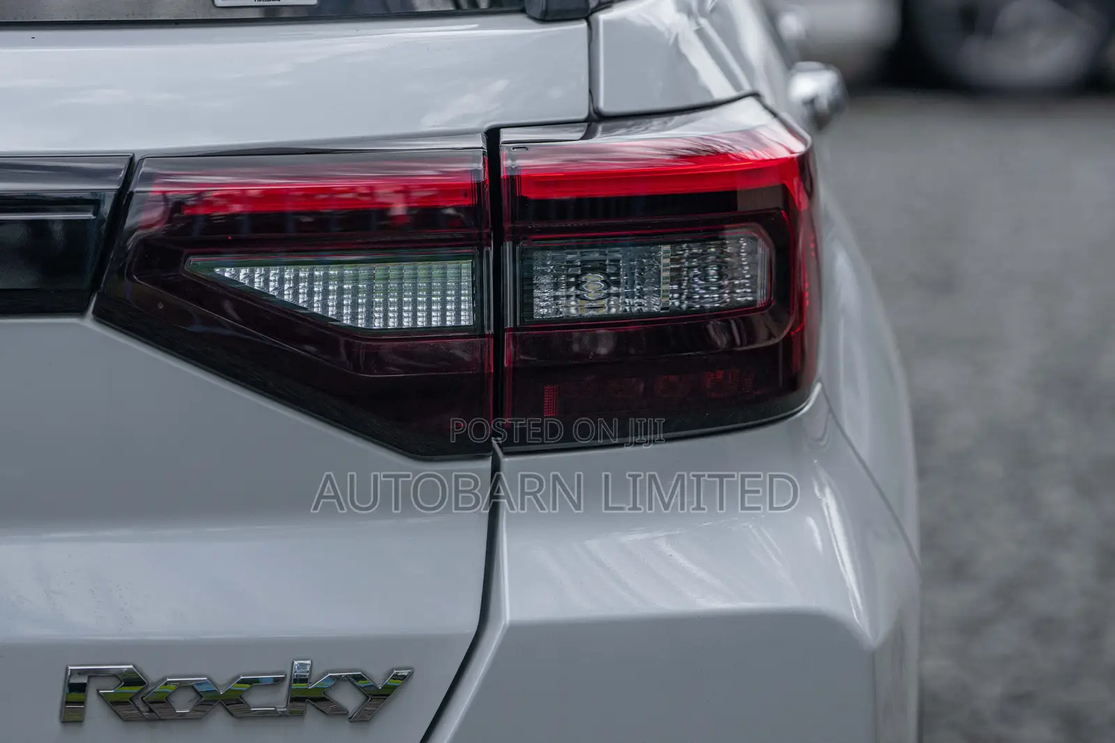 Daihatsu Rocky 2019 White