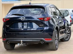 Mazda CX-5 2020 Blue