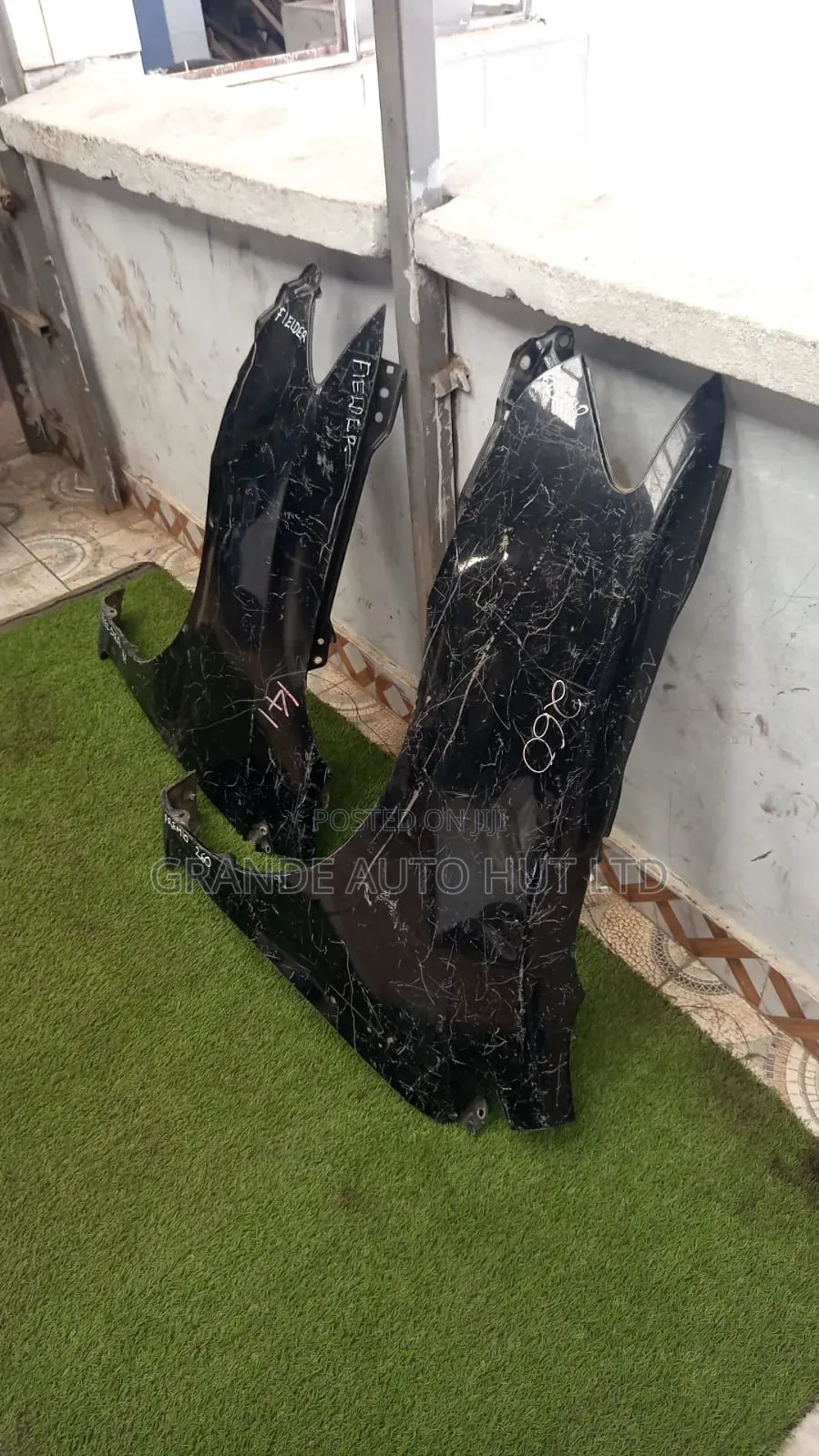 Fielder 141,Premio 260 Fender