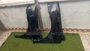 Fielder 141,Premio 260 Fender