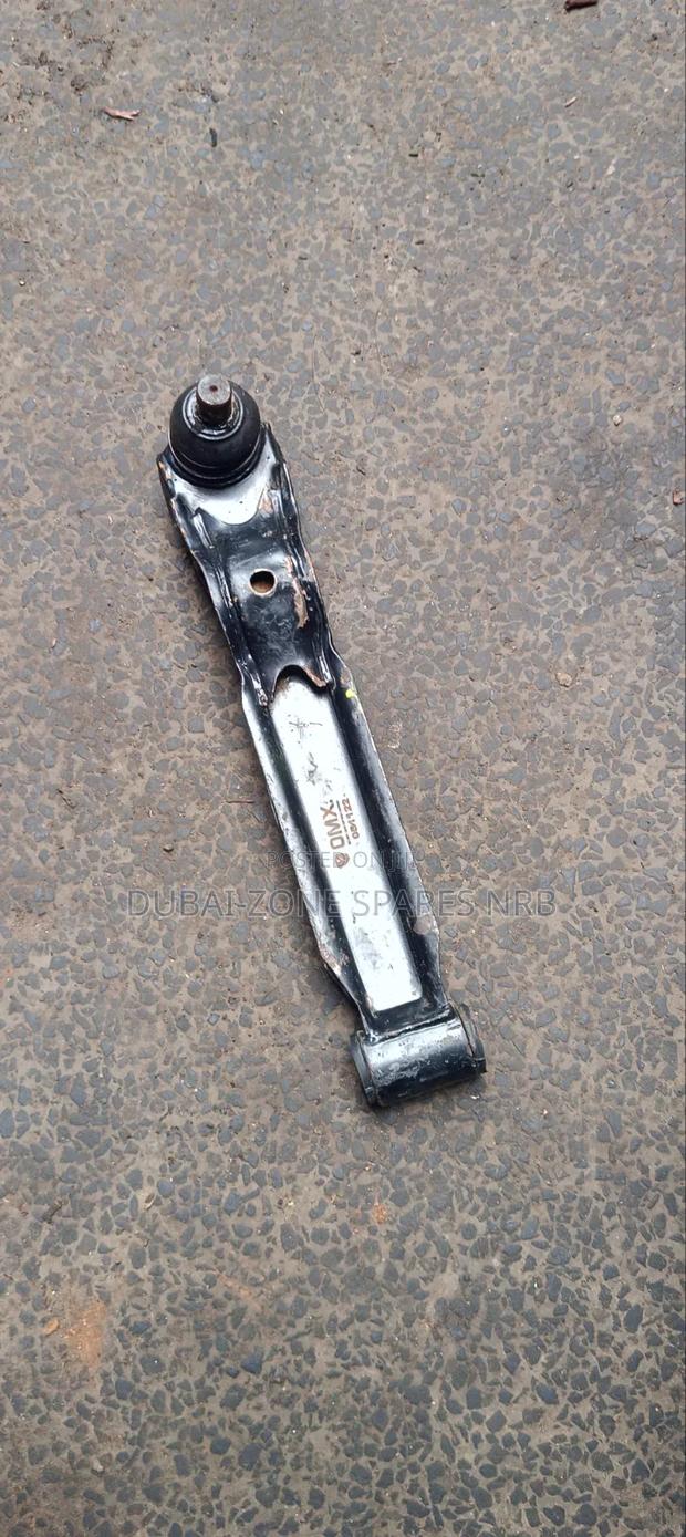 Suzuki Swift Front Arms Available. - thumbnail 2