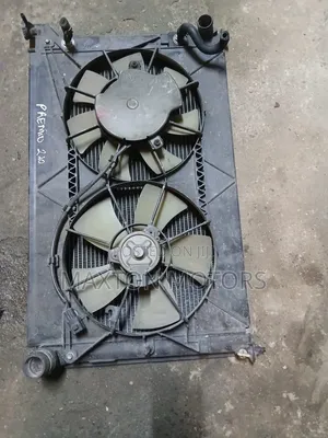 Toyota Premio 240 Radiator With Fan