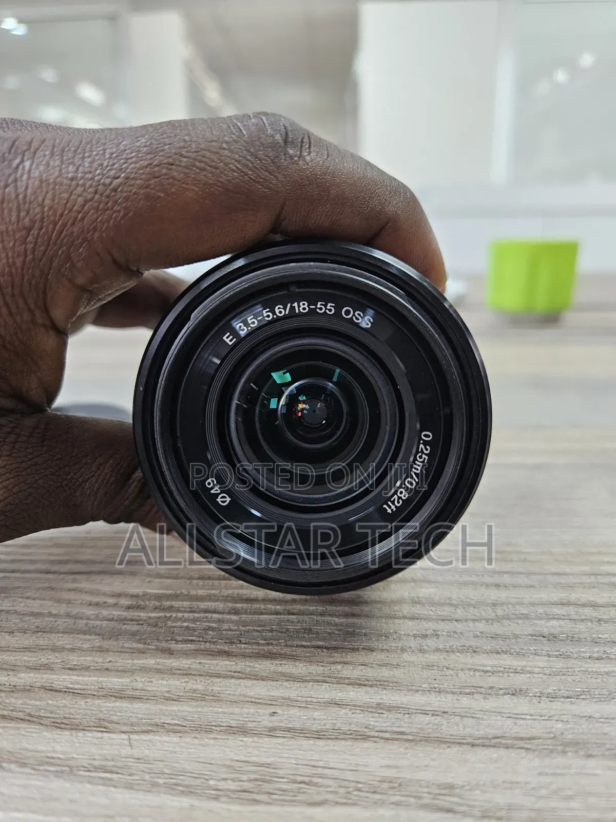 Sony E 18-55mm F/3.5-5.6 Oss Lens