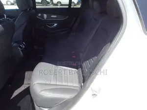 Mercedes-Benz GLC-Class 2018 Pearl