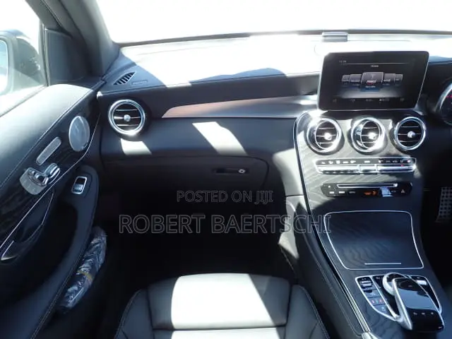 Mercedes-Benz GLC-Class 2018 Pearl