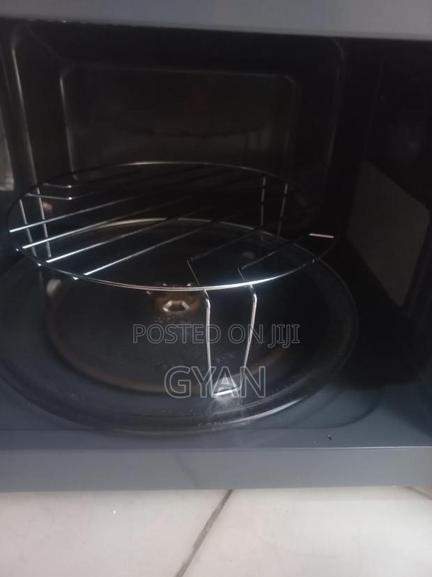 Ramtons Microwave Grill - thumbnail 3