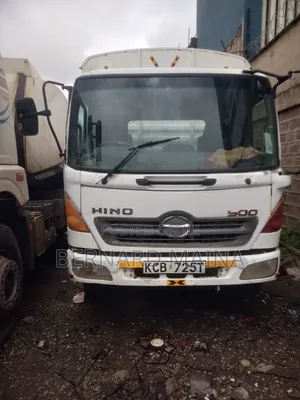 Hino 500 Need Top Cover