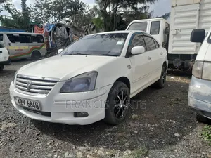 Toyota Premio 2005 White