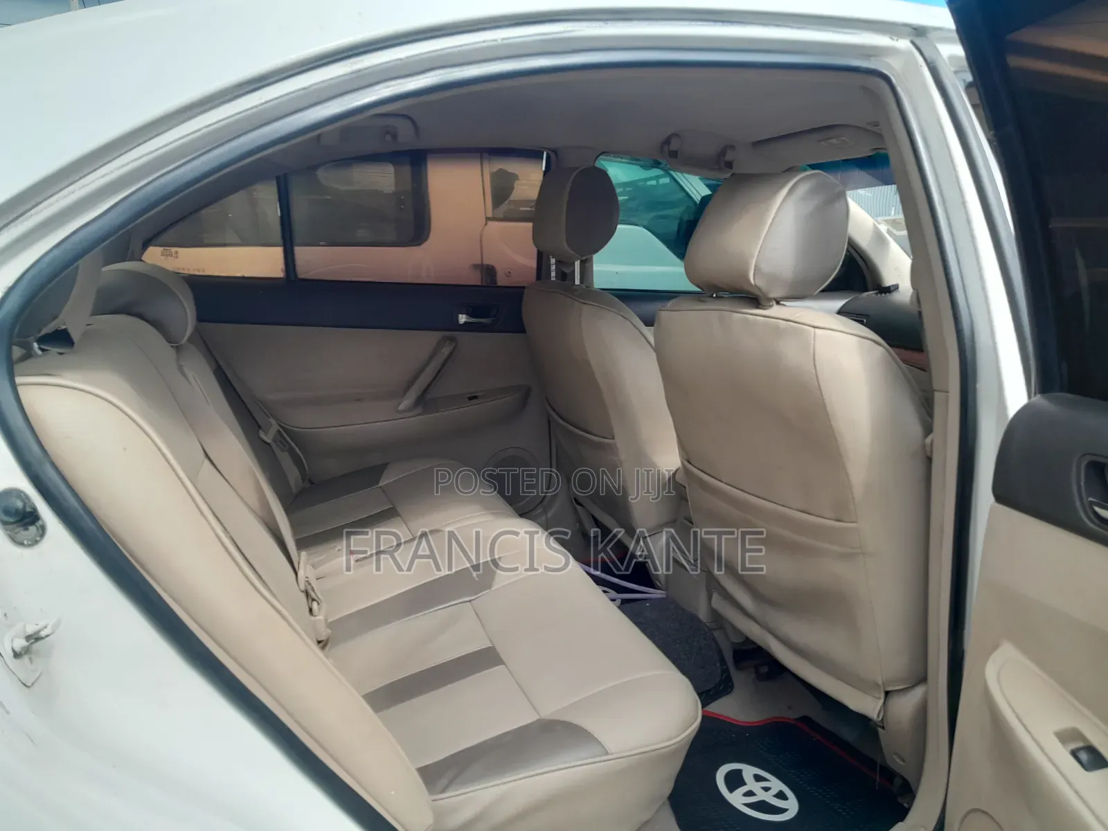 Toyota Premio 2005 White