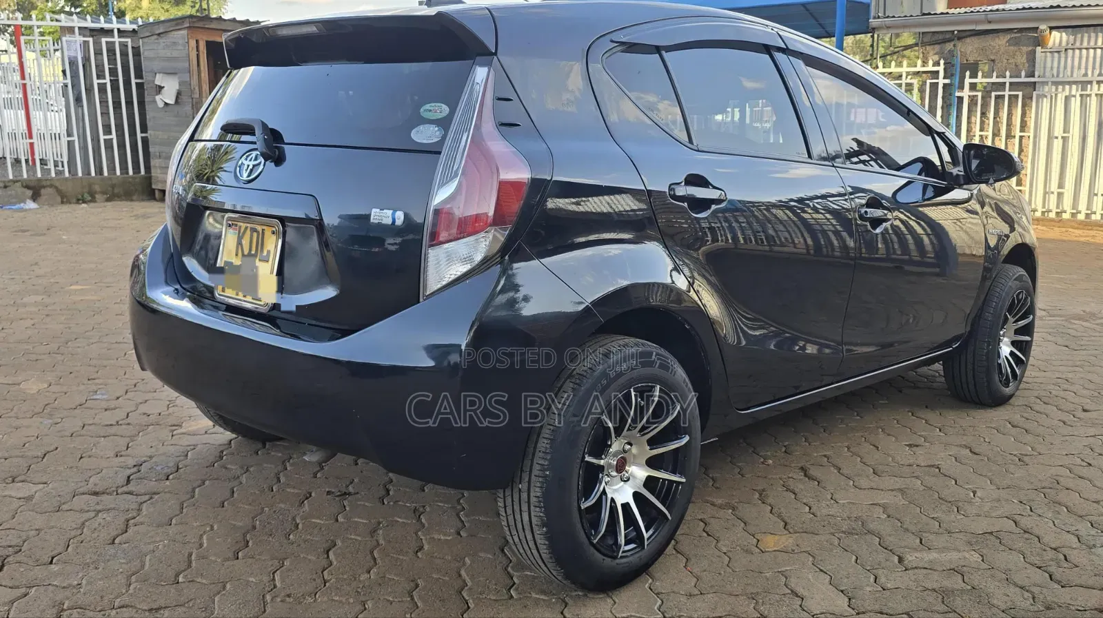 Toyota Aqua 2016 Black