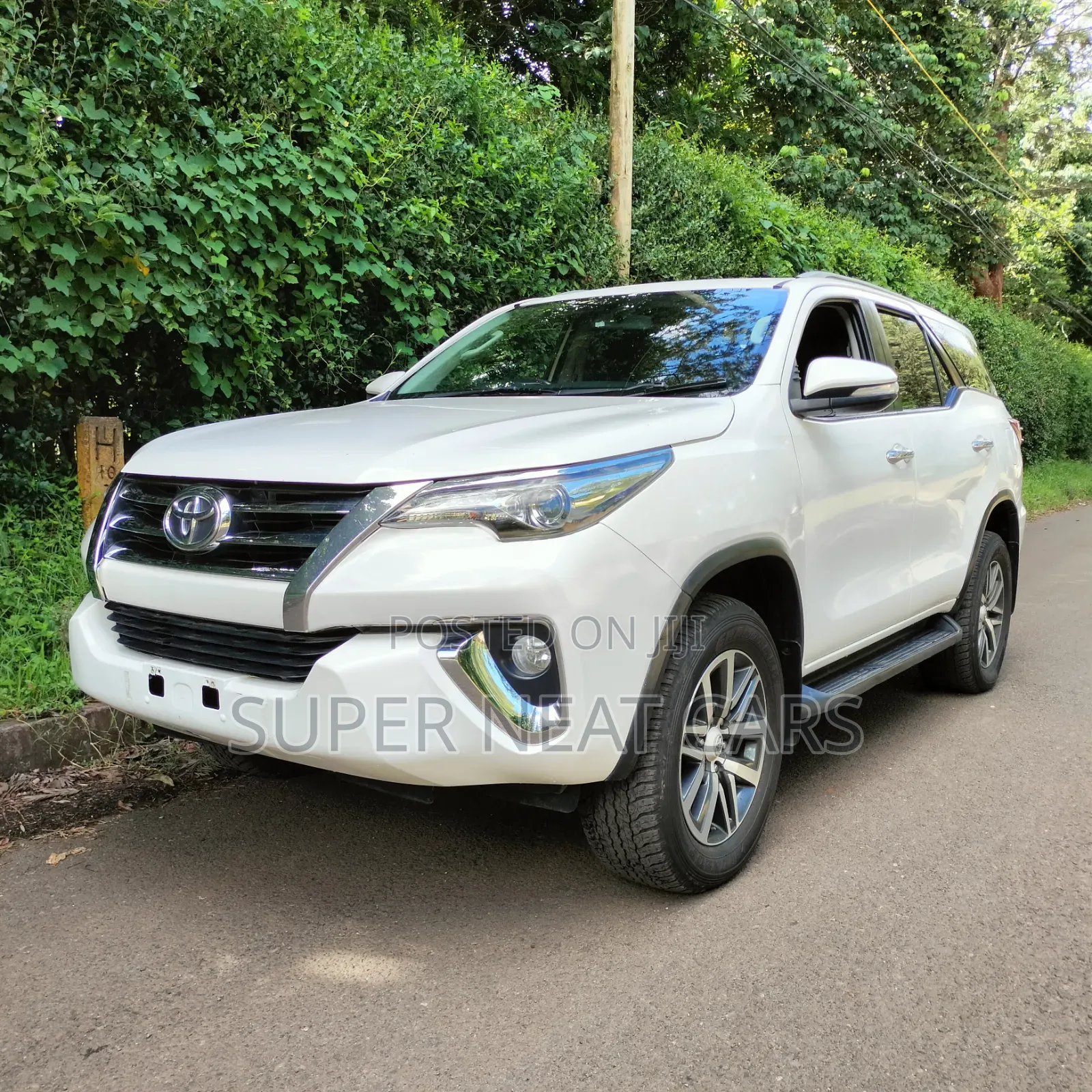 Toyota Fortuner 2.8 D AWD 2018 White