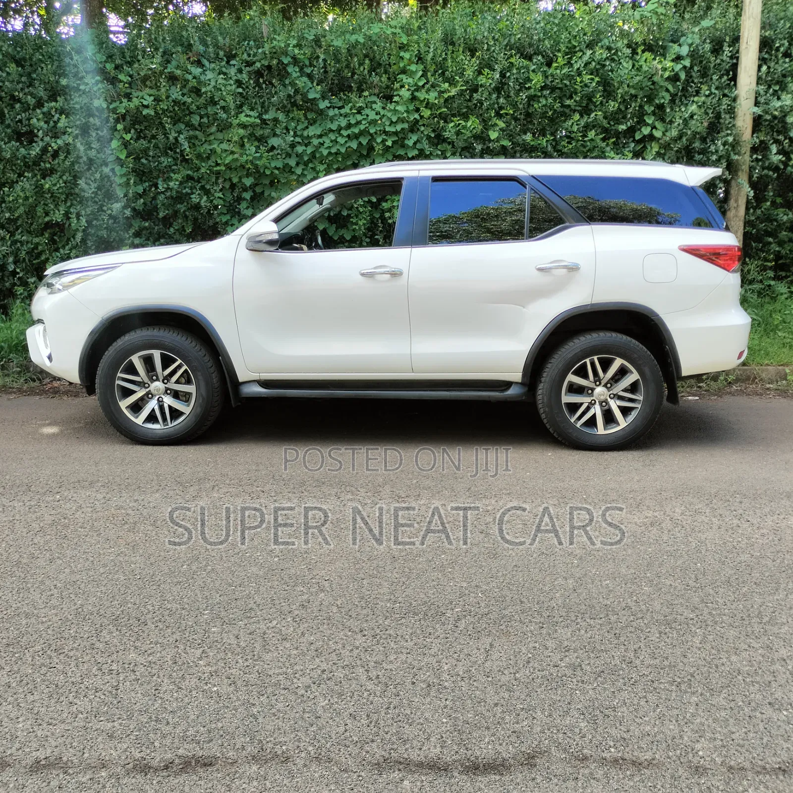 Toyota Fortuner 2.8 D AWD 2018 White